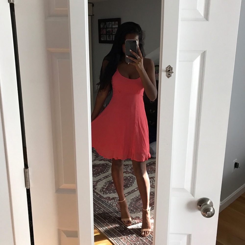 Lulus pink flowy dress